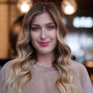 Profile picture of Cat Allen